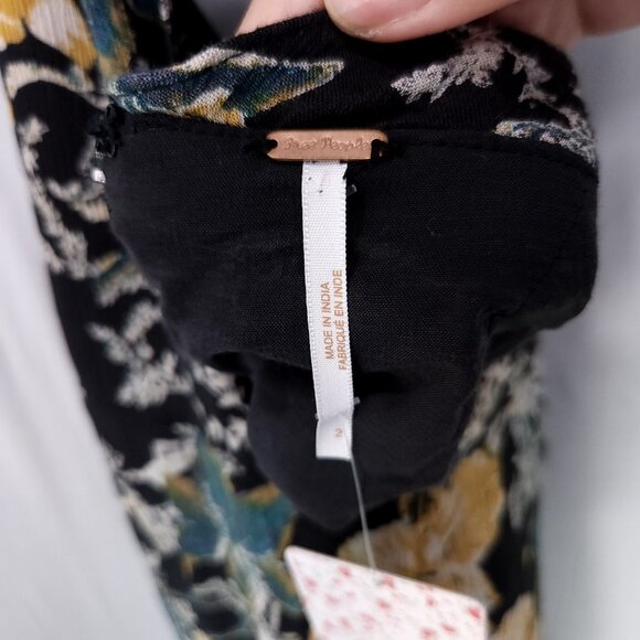 Free People Halter Wide Leg Jumpsuit Size 2 Cropped Floral Print Crinkle Fabric - Picture 10 of 16